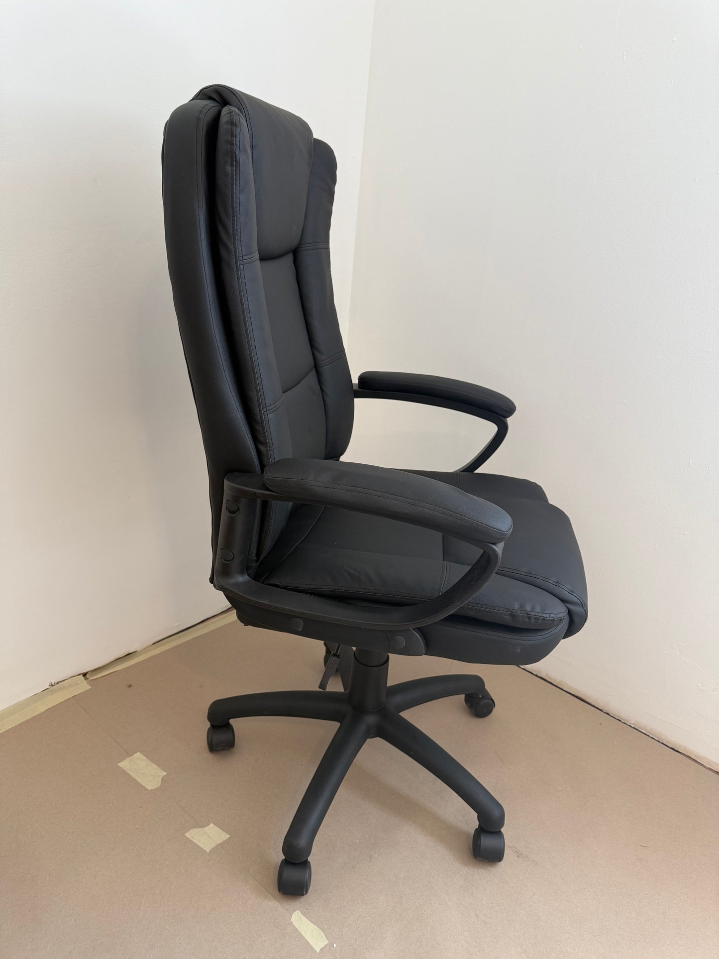 High Back Heavy Duty Executive Leather Office Chair, 400LBS 8Hours EOC01