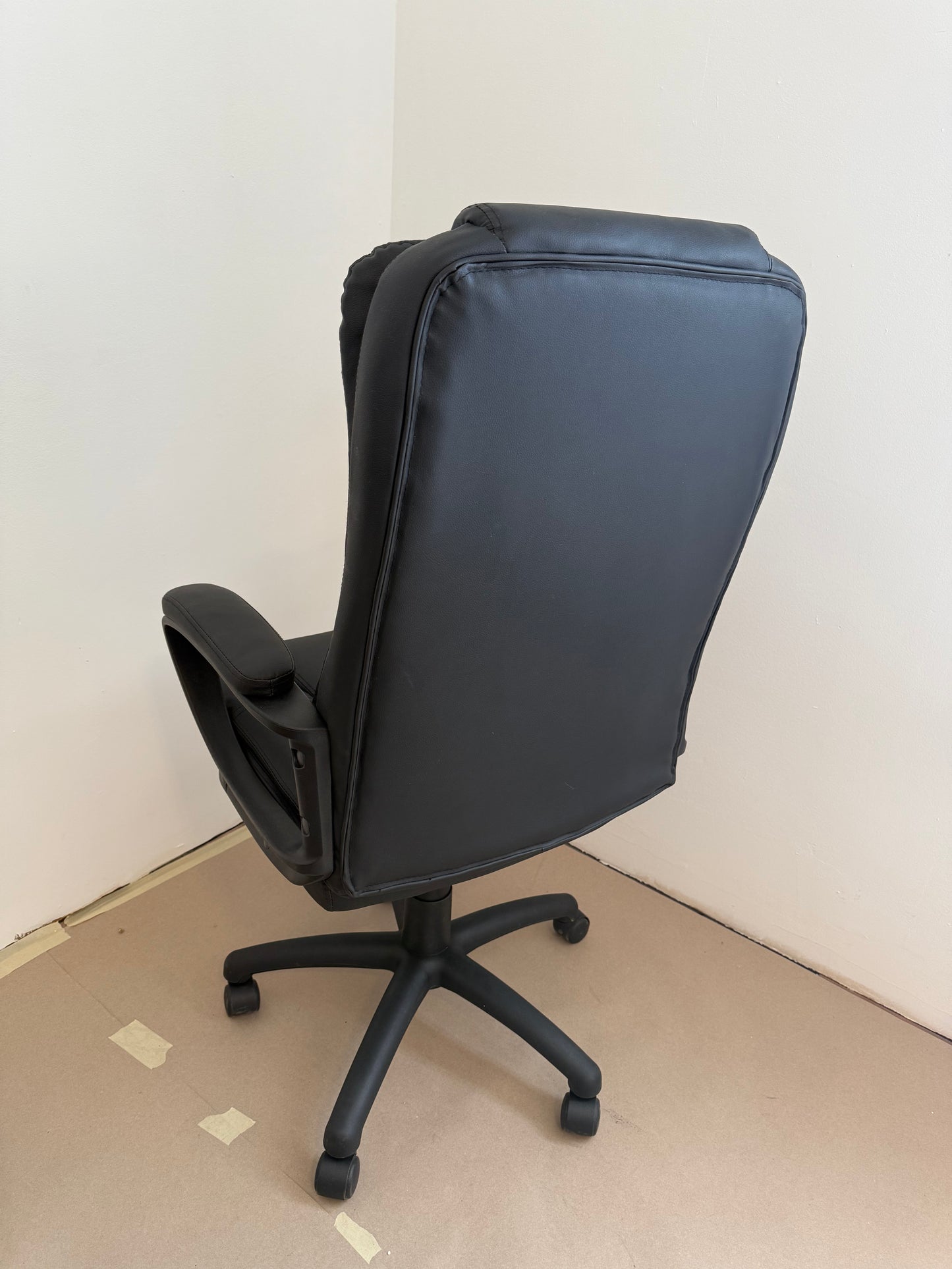 High Back Heavy Duty Executive Leather Office Chair, 400LBS 8Hours EOC01
