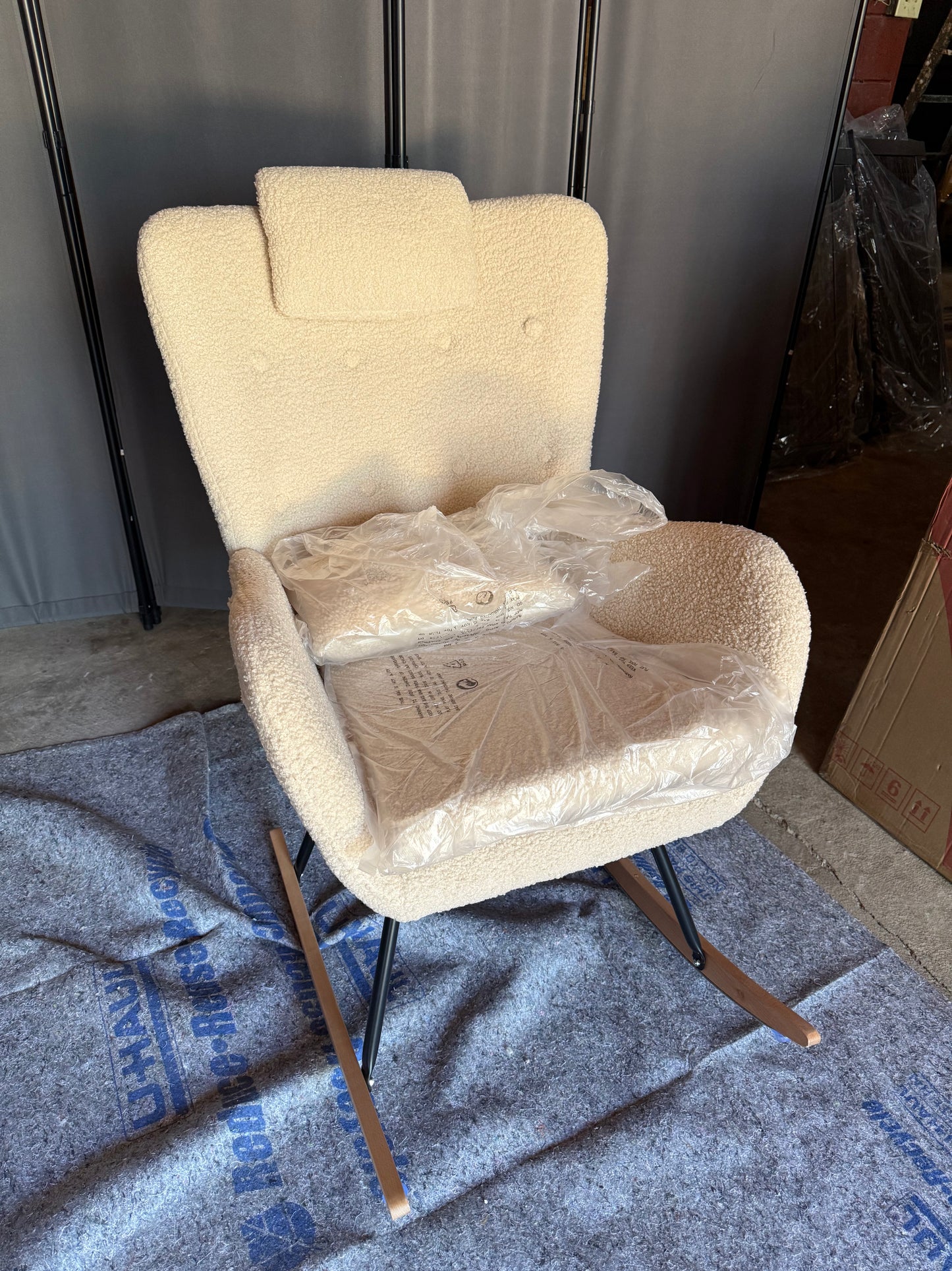RBW0 NETED-RC-BEI Rocking Chair