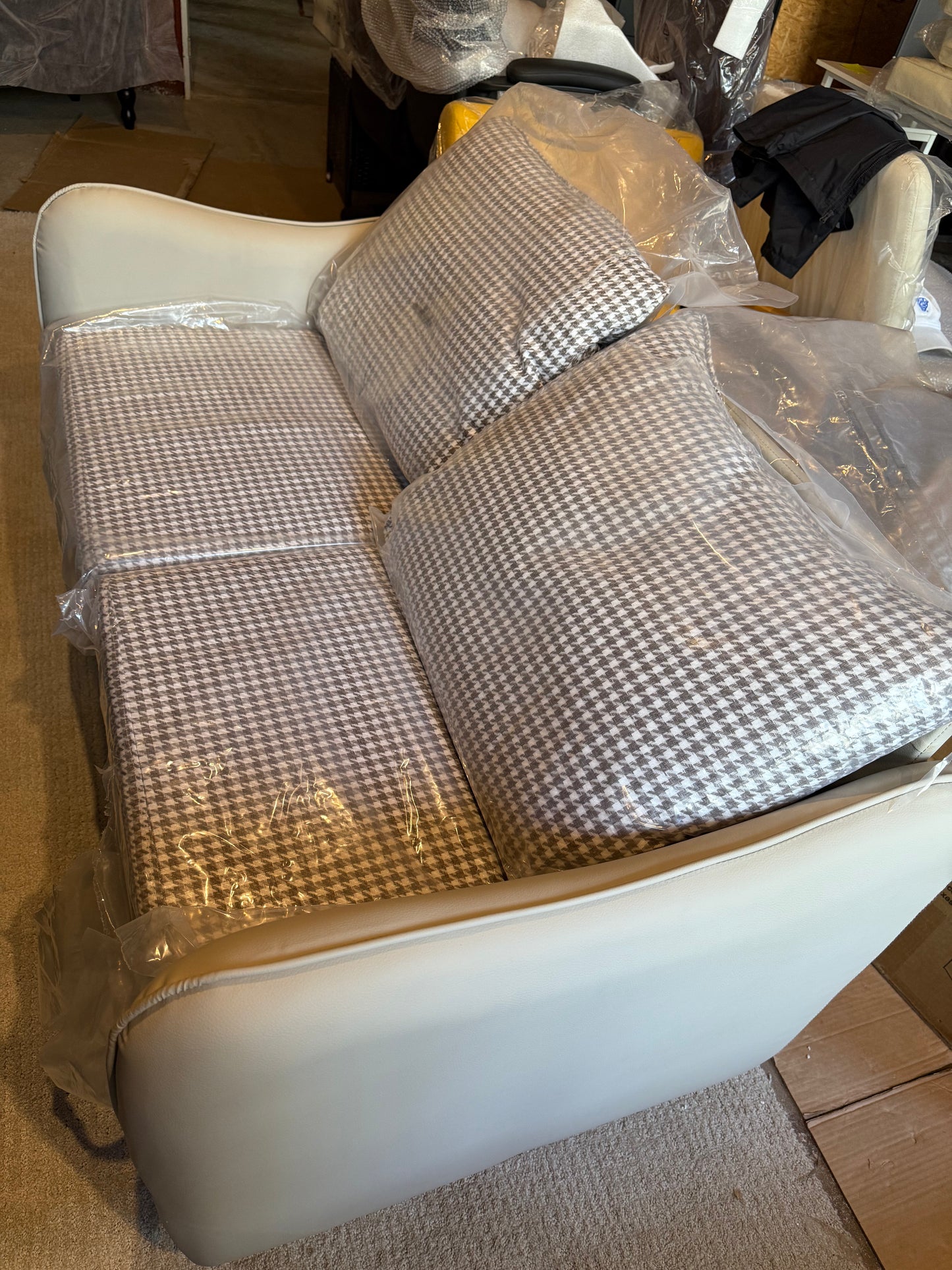RBW0 SFAA01BG Loveseat