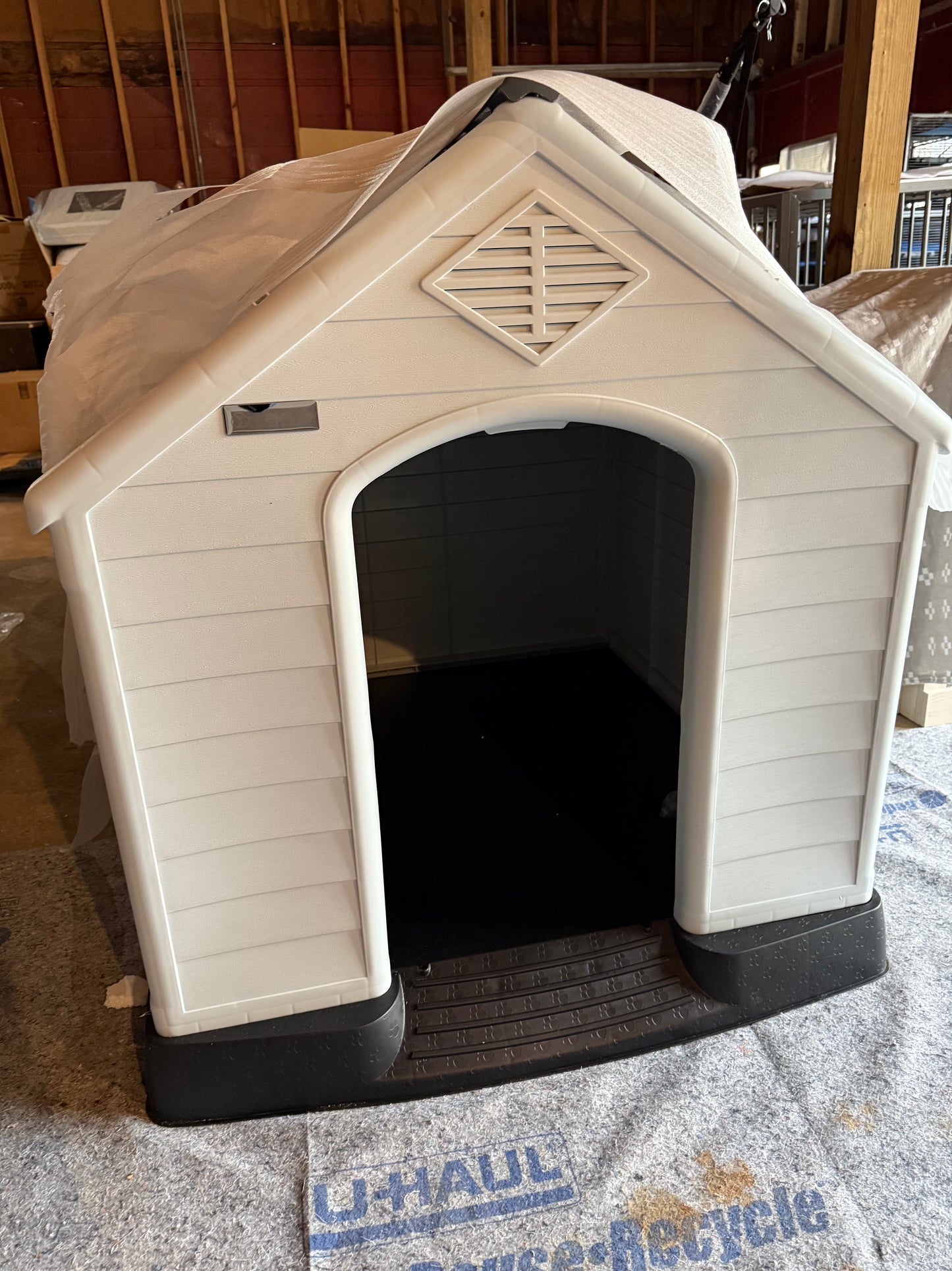 42 inch Plastic Dog House Outdoor Indoor for Small Medium Large Dogs,Waterproof Dog Houses with Elevated Floor and Air Vents,Durable Ventilate & Easy Clean and Assemble