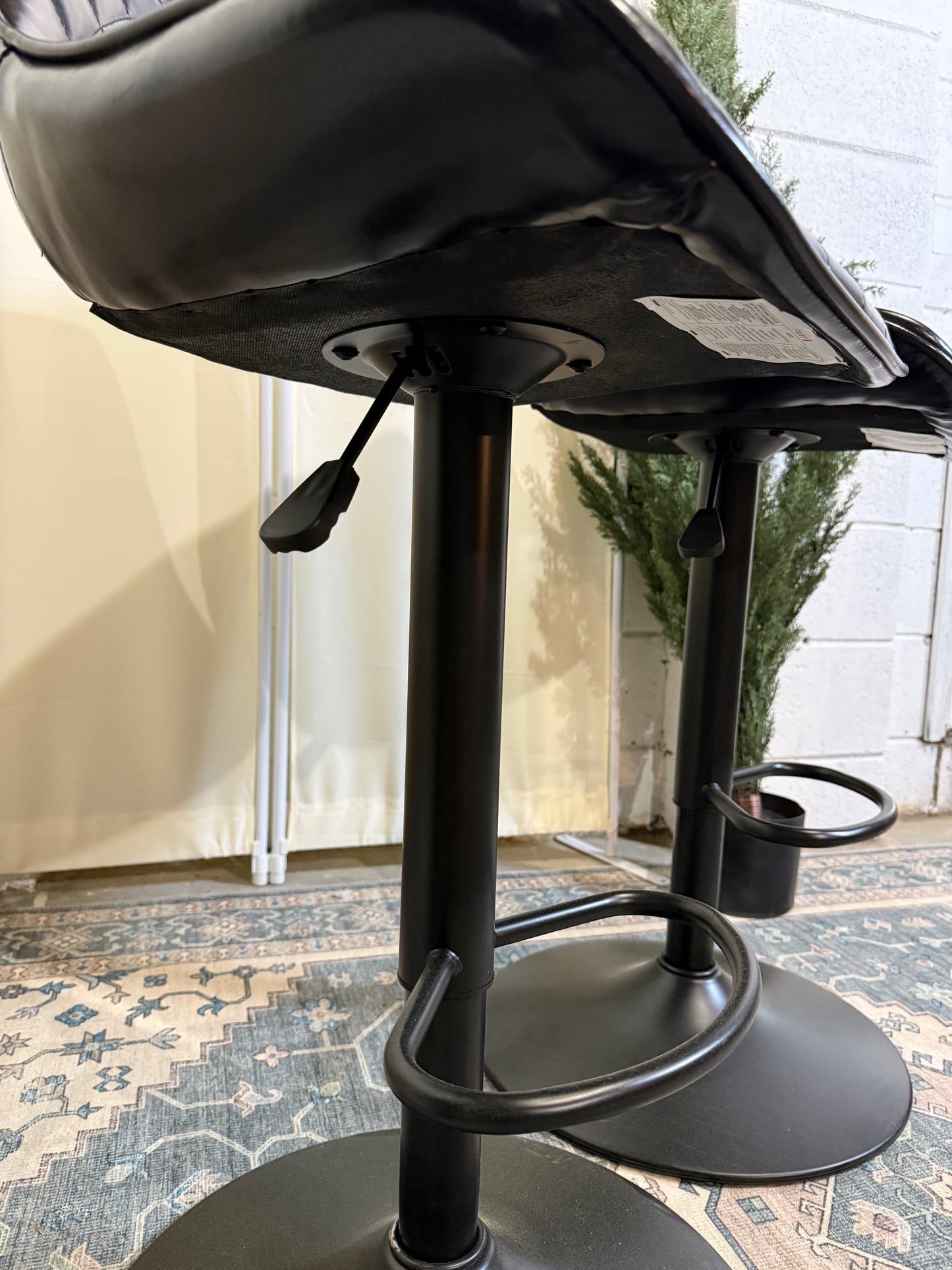 Adjustable Swivel Bar Stools Set of 2, Counter Height PU Leather Bar Stool with Back and footrest, Modern Upholstered Pub Bar Stools for Kitchen Island, 350 LBS Capacity