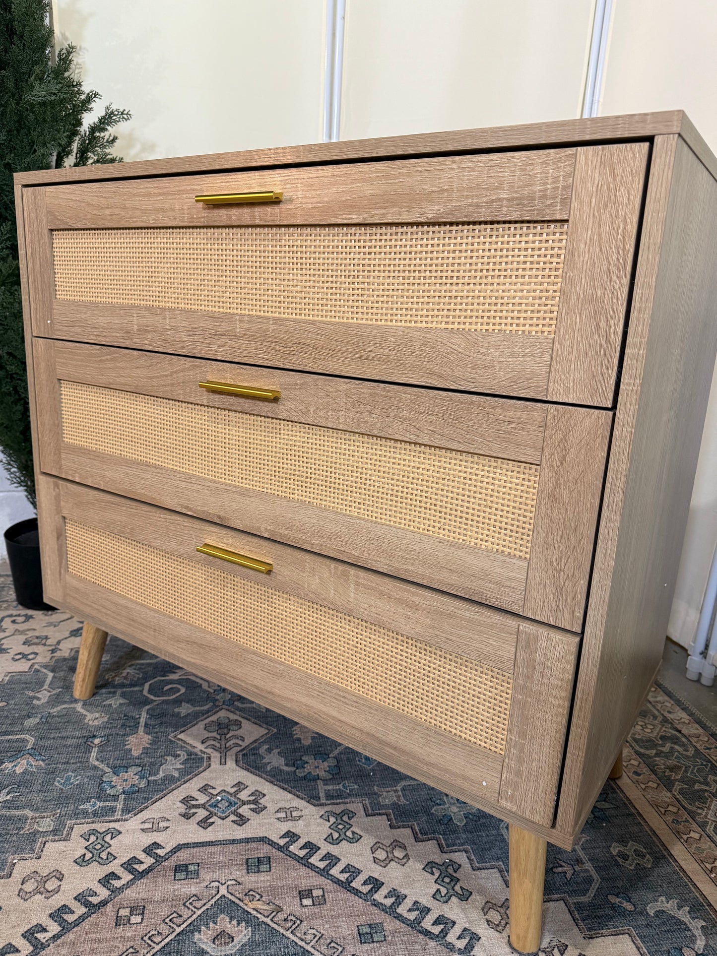 3 Drawer Dresser for Bedroom, Rattan Chest of Dressers, Boho Rattan Dresser Modern Wood Chest of Drawers with Golden Handles, Beside Table for Entryway, Living Room, Hallway, Bedroom (3 Drawers)