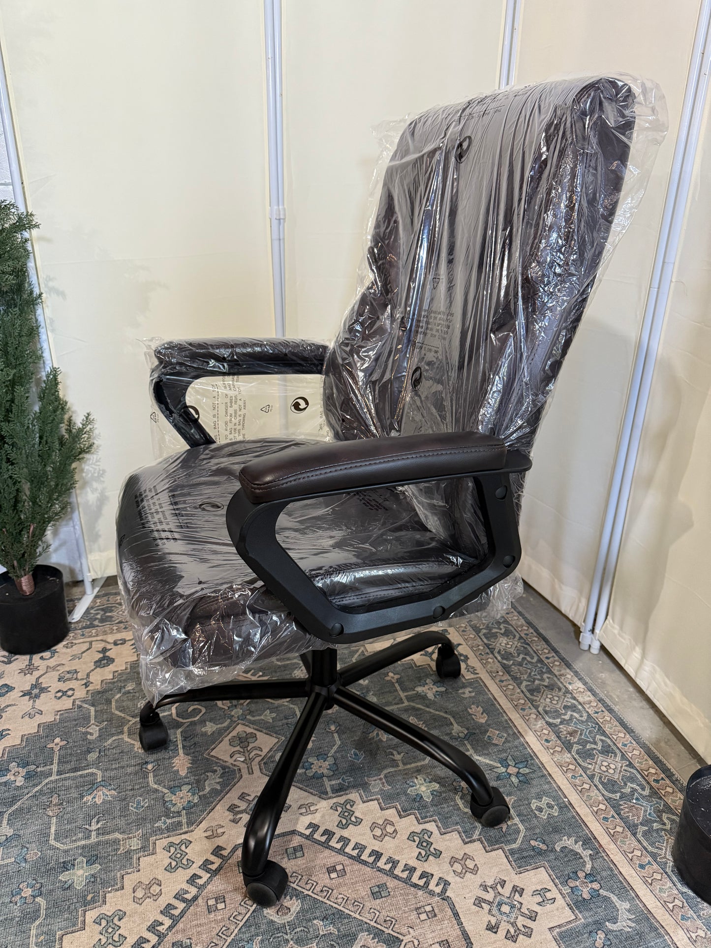 Big and Tall Office Chair Desk Chair 275lbs Wide Seat with Non-Adjustable Armrest and Lumbar Support PU Leather High Back Executive Task Ergonomic Computer Chair for Back Pain,Brown