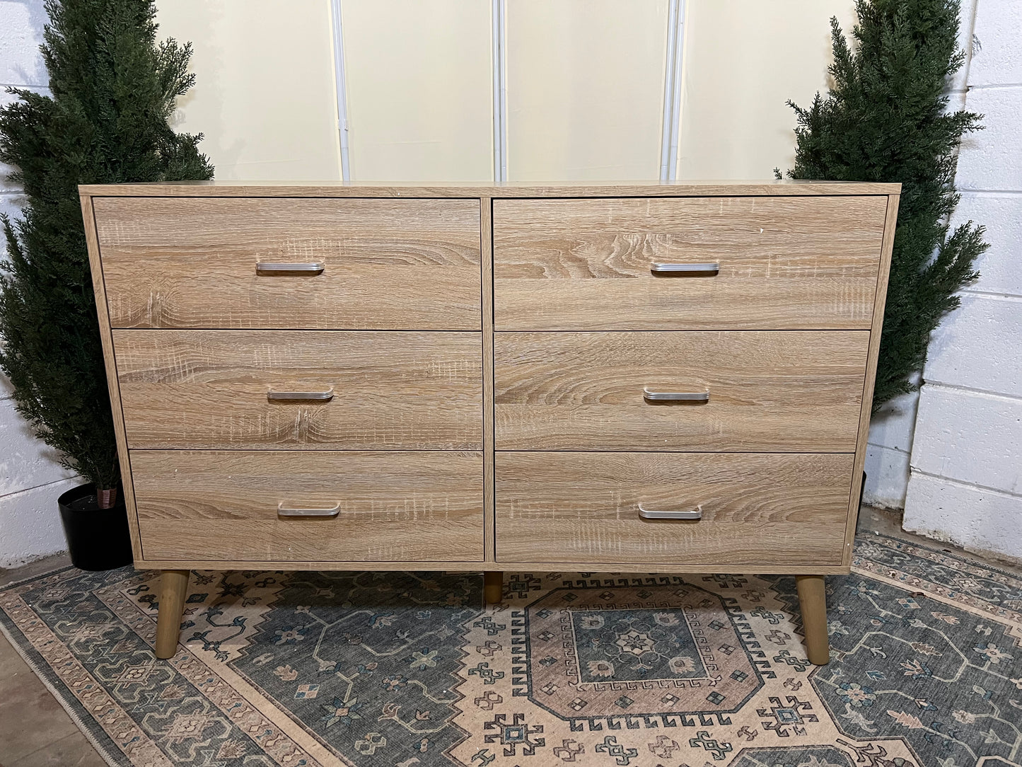 Wood Dresser for Bedroom, 6 Drawer Dresser with Metal Handles, Mid Century Modern Dresser Double Chest of Drawer (Light Oak)