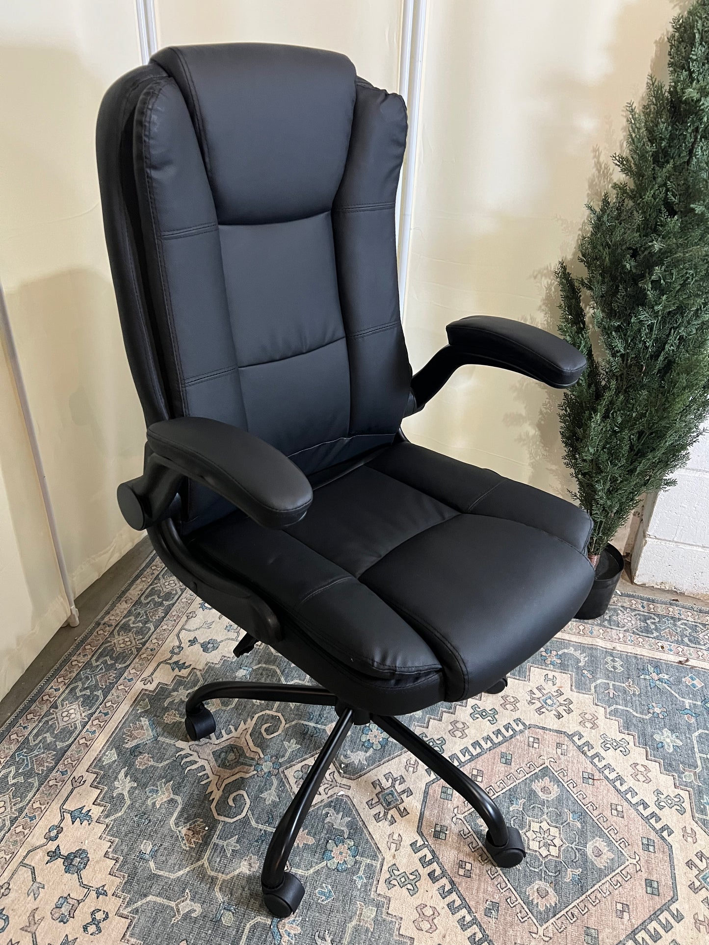 Big and Tall Office Chair Computer Desk Chair - Ergonomic High Back Lumbar Support Home Office Chair with Padded Flip-up Arms, Adjustable Height Leather Office Executive Chair (Black)