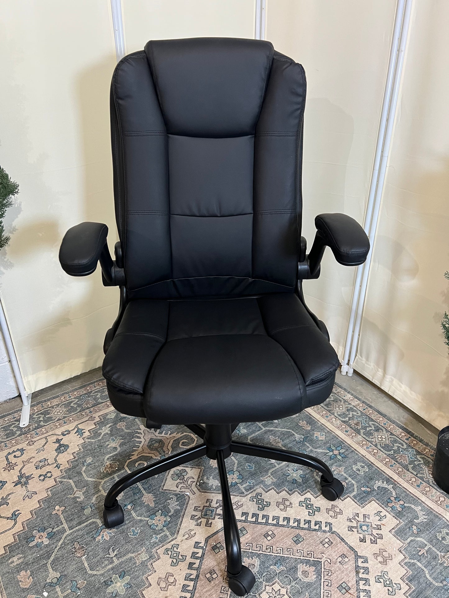 Big and Tall Office Chair Computer Desk Chair - Ergonomic High Back Lumbar Support Home Office Chair with Padded Flip-up Arms, Adjustable Height Leather Office Executive Chair (Black)