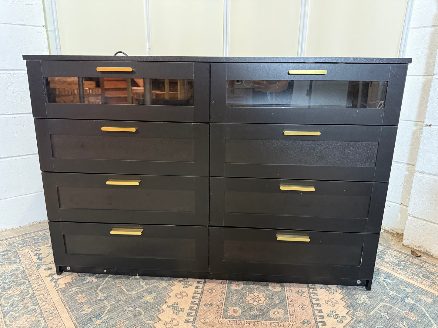 8 Drawers Dresser with Charging Station, White Dresser for Bedroom with LED Lights, Modern Chest of Drawers for Closet, Double Wide Dressers Organizer for Bedroom, Living Room, Entryway (Black)