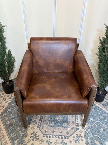 29.5'' Wide Vegan Leather Upholstered Accent Chair with Removable Arm Cushions