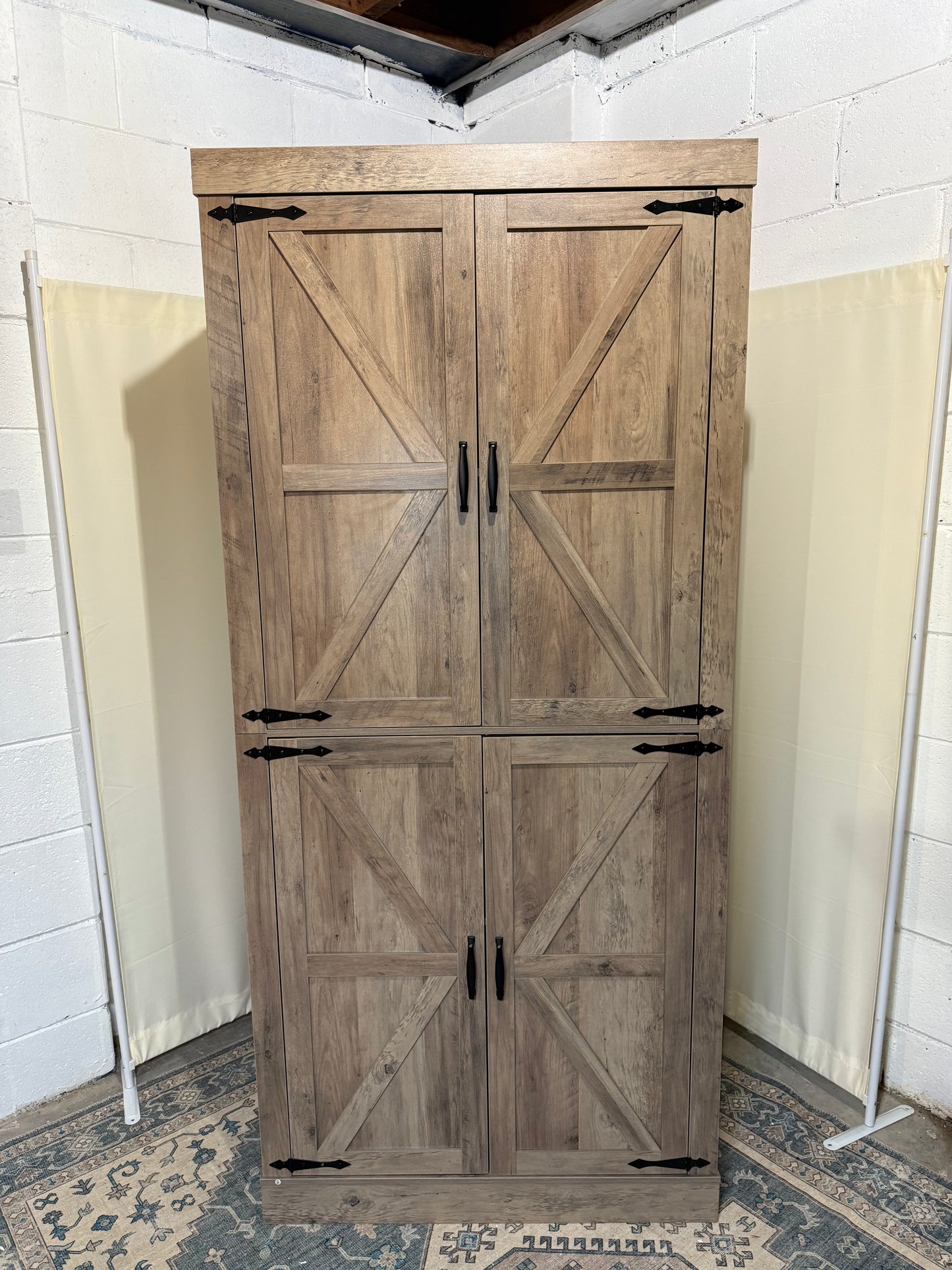 71" Tall Kitchen Pantry,Farmhouse Storage Cabinet with Adjustable Shelves,Load-Bearing Steel Pipe,Farmhouse Pantry Cabinet with 4 Barn Doors,for Kitchen,Dining Room,Living Room(Light Rustic Oak)