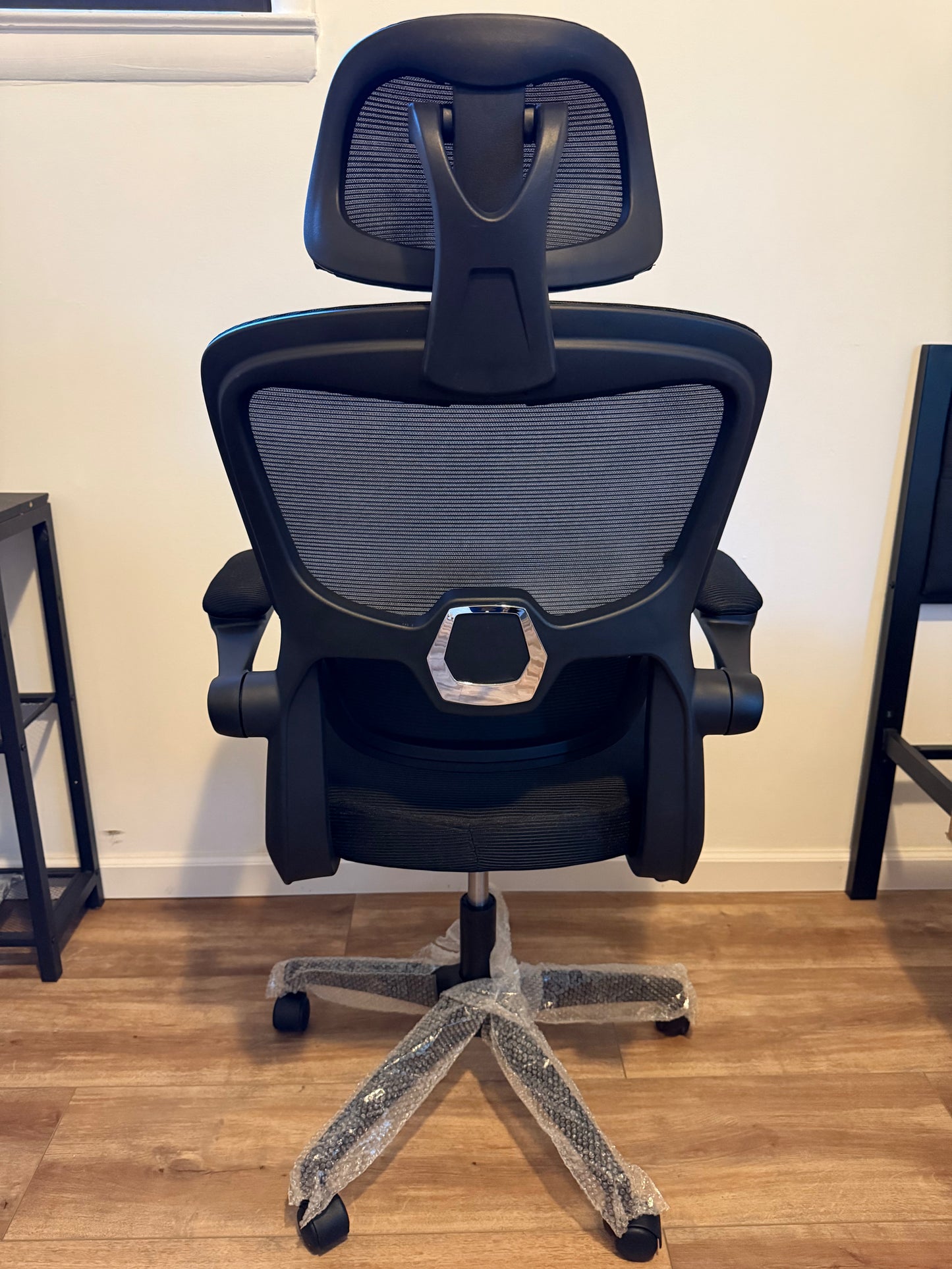 Office Chair, High Back Ergonomic Desk Chair, Mesh Desk Chair with Lumbar Support, headrest and Flip-up Armrests, 400lb, Black